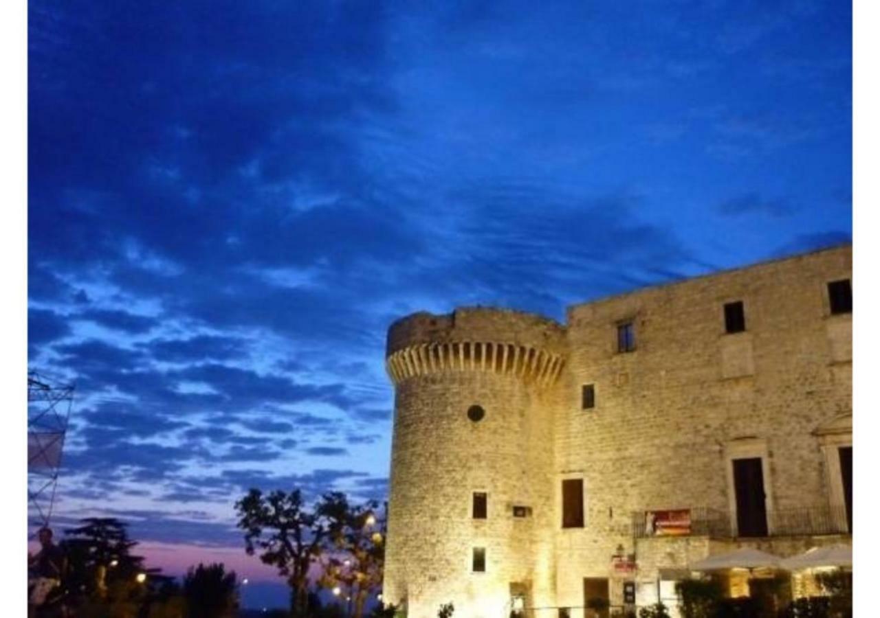 Mansarda Romantica "Il Nido Delle Rondini" Конверсано Экстерьер фото